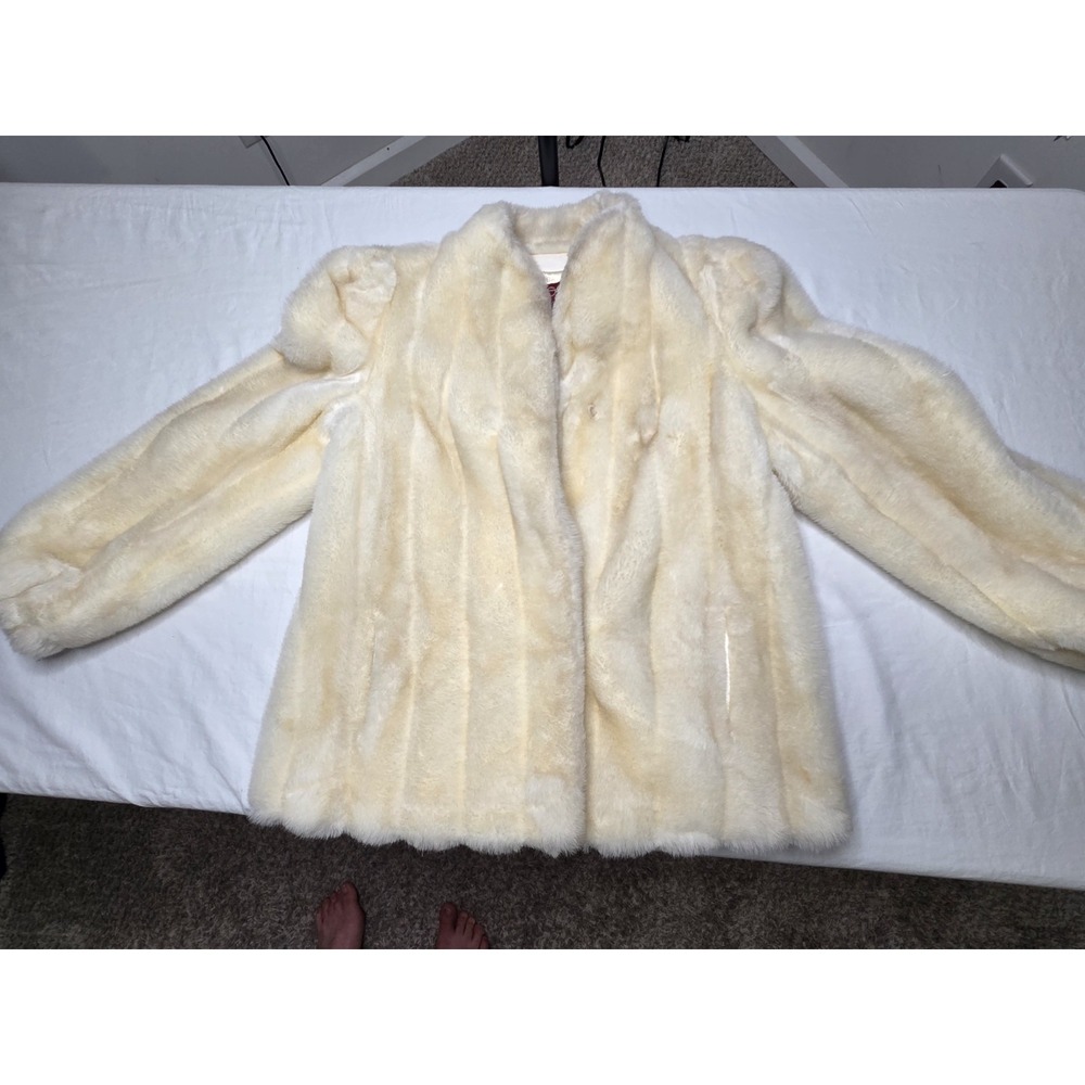 Vintage Sasson Juniors Faux Fur Coat Cream Off White Shag Jacket Size 9 AS IS